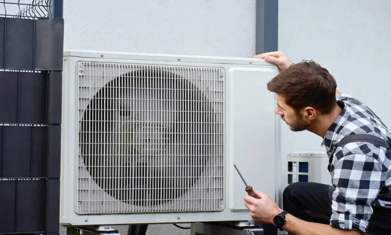 Installer une PAC à Cap-Ferret : nos conseils anti-corrosion